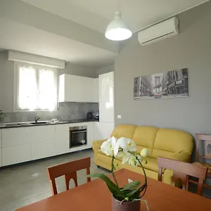  Apartment Regis Citra 00855ltn1108 Italien